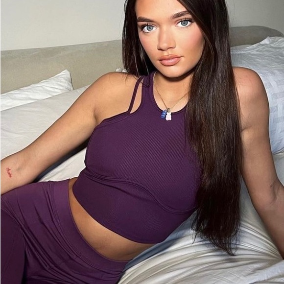 ALO Yoga Other - Alo Yoga Ribbed Airlift Enchanted Bra Tank in Dark Plum Size Small